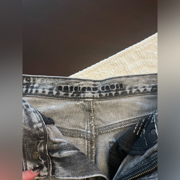 Women’s Jeans - Picture 5 of 6